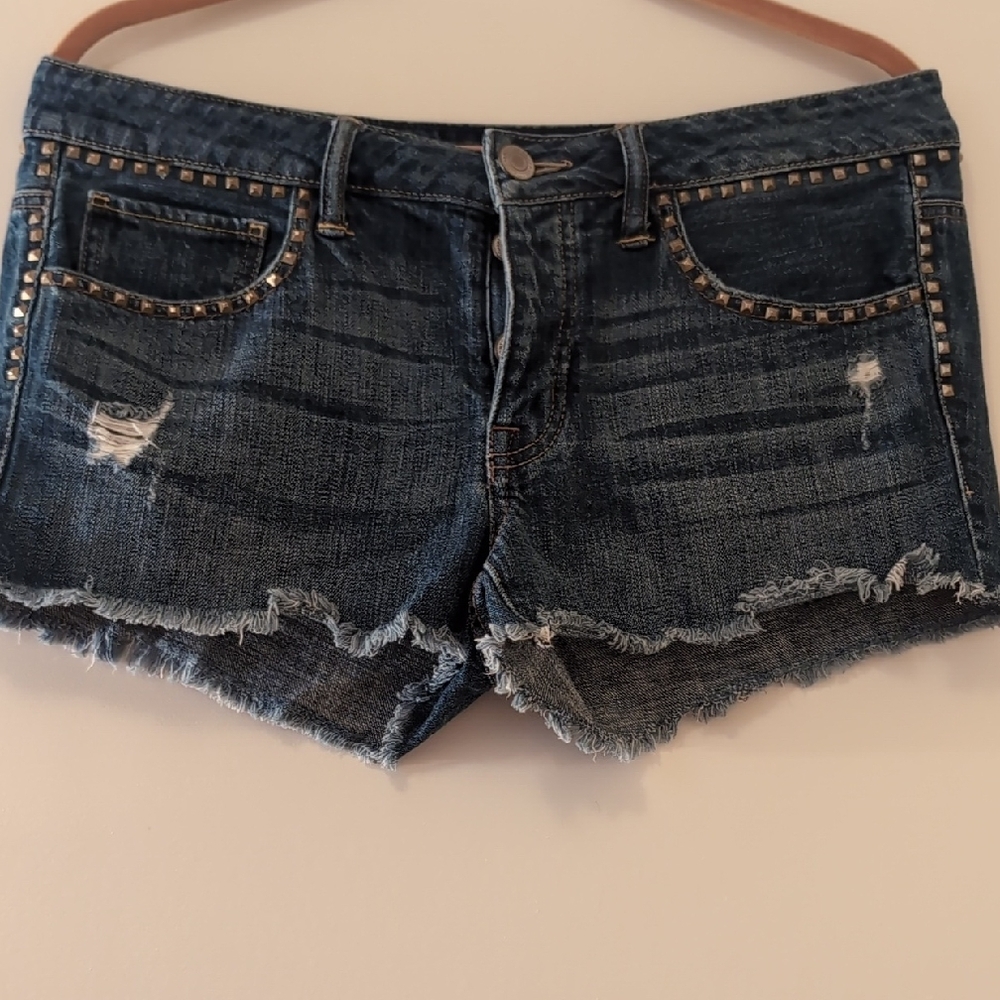 American Eagle 🦅 Studded Denim Shorts
